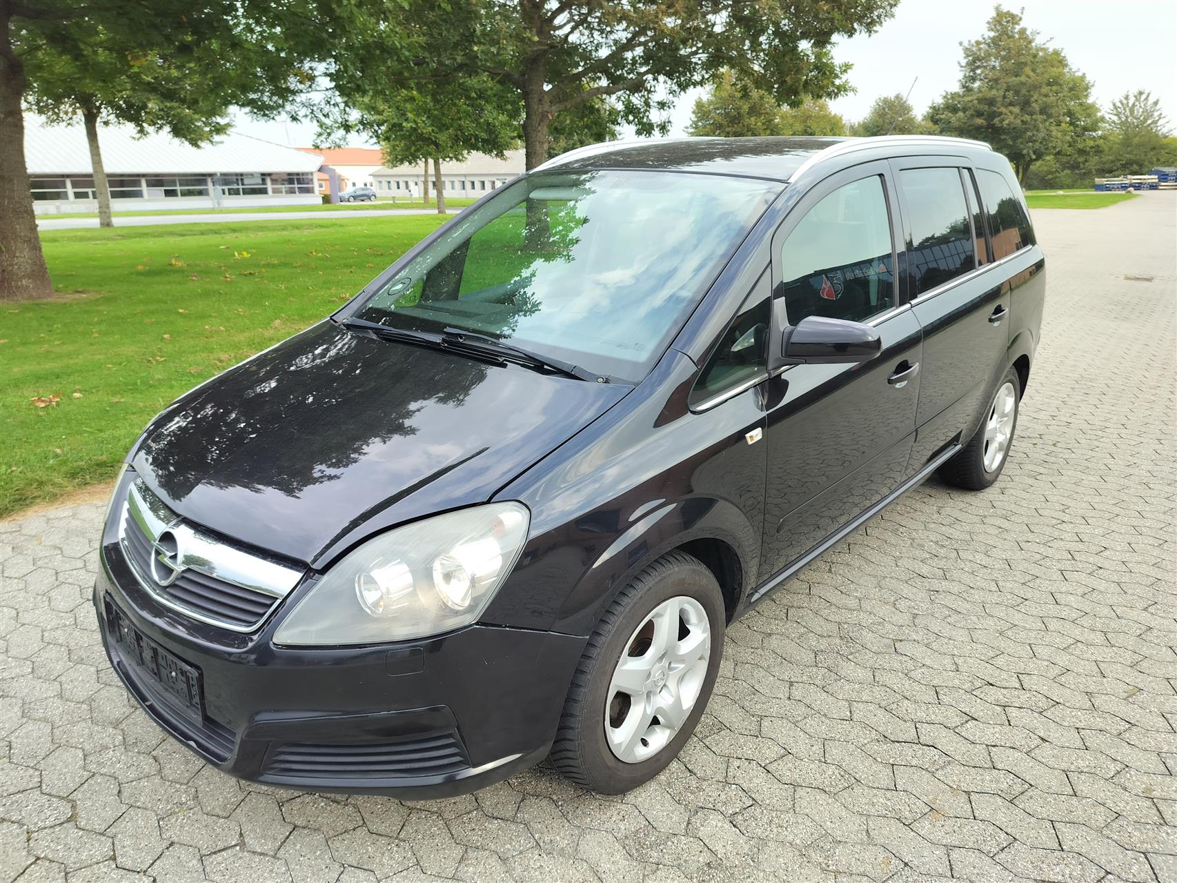 Billede af Opel Zafira 1,8 16V Enjoy 140HK