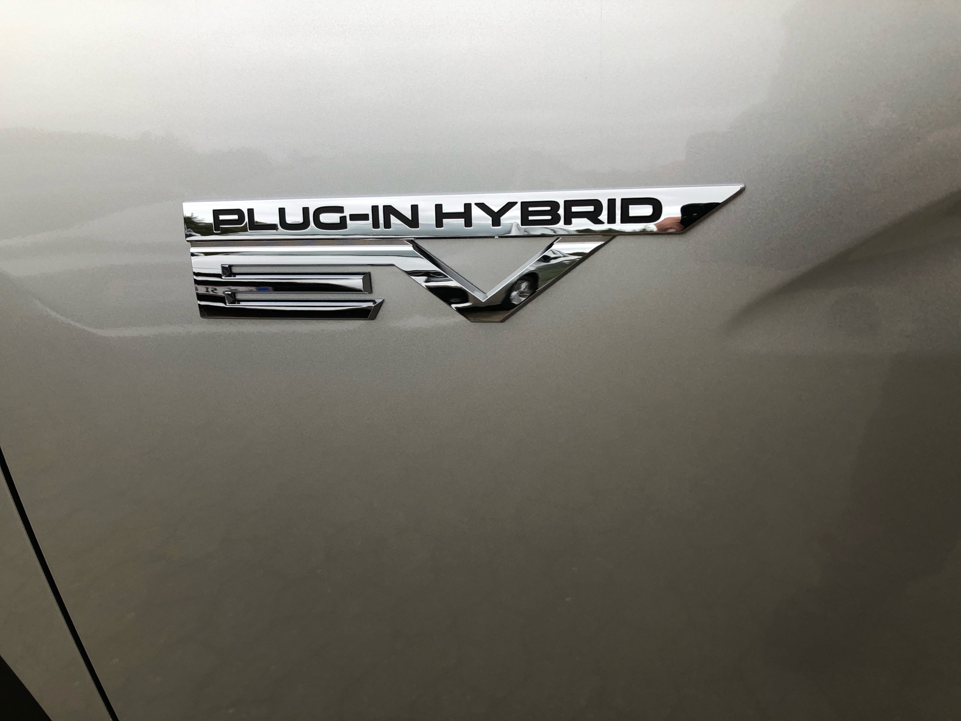 Billede af Mitsubishi Eclipse Cross 2,4 Plugin-hybrid Black Edition 4WD 188HK 5d Trinl. Gear