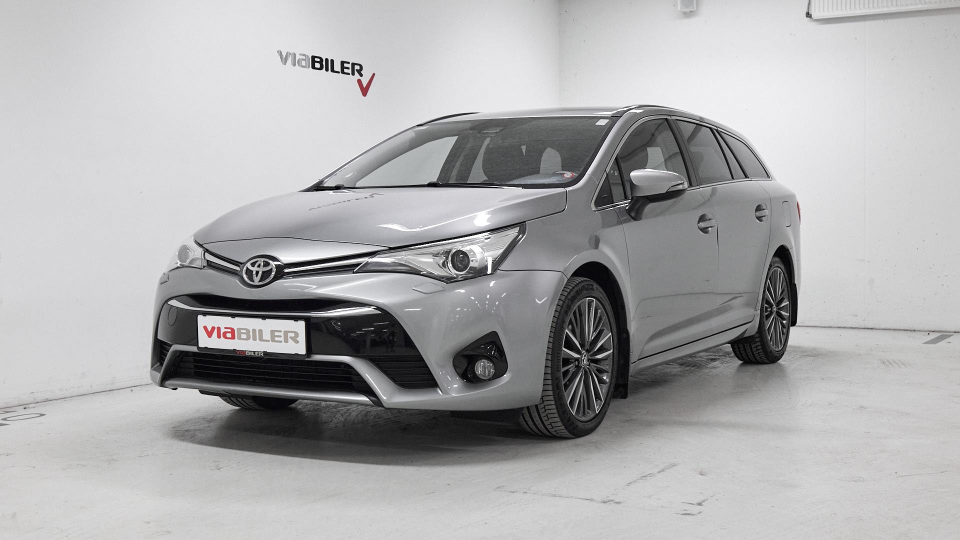 Toyota Avensis Touring Sports Vvt I T Selected Multidrive S Hk