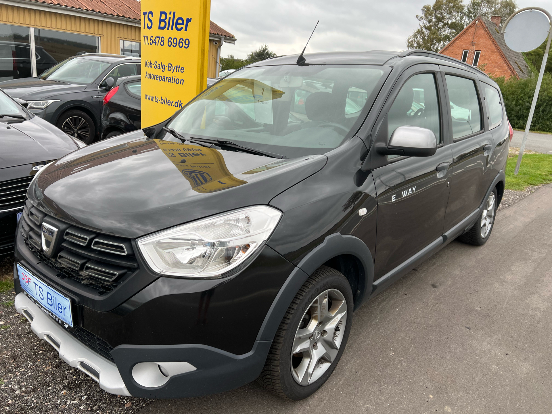 Billede af Dacia Lodgy 7 Sæder 1,5 DCi Stepway Start/Stop 90HK