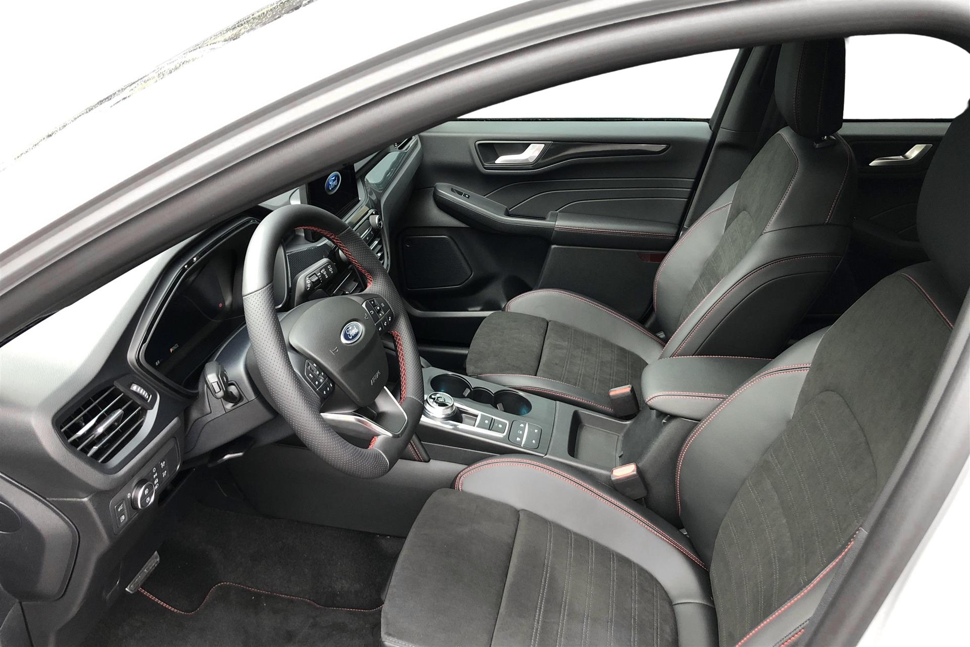 Billede af Ford Kuga 2,5 Plugin-hybrid Graphite Tech CVT 225HK 5d Trinl. Gear