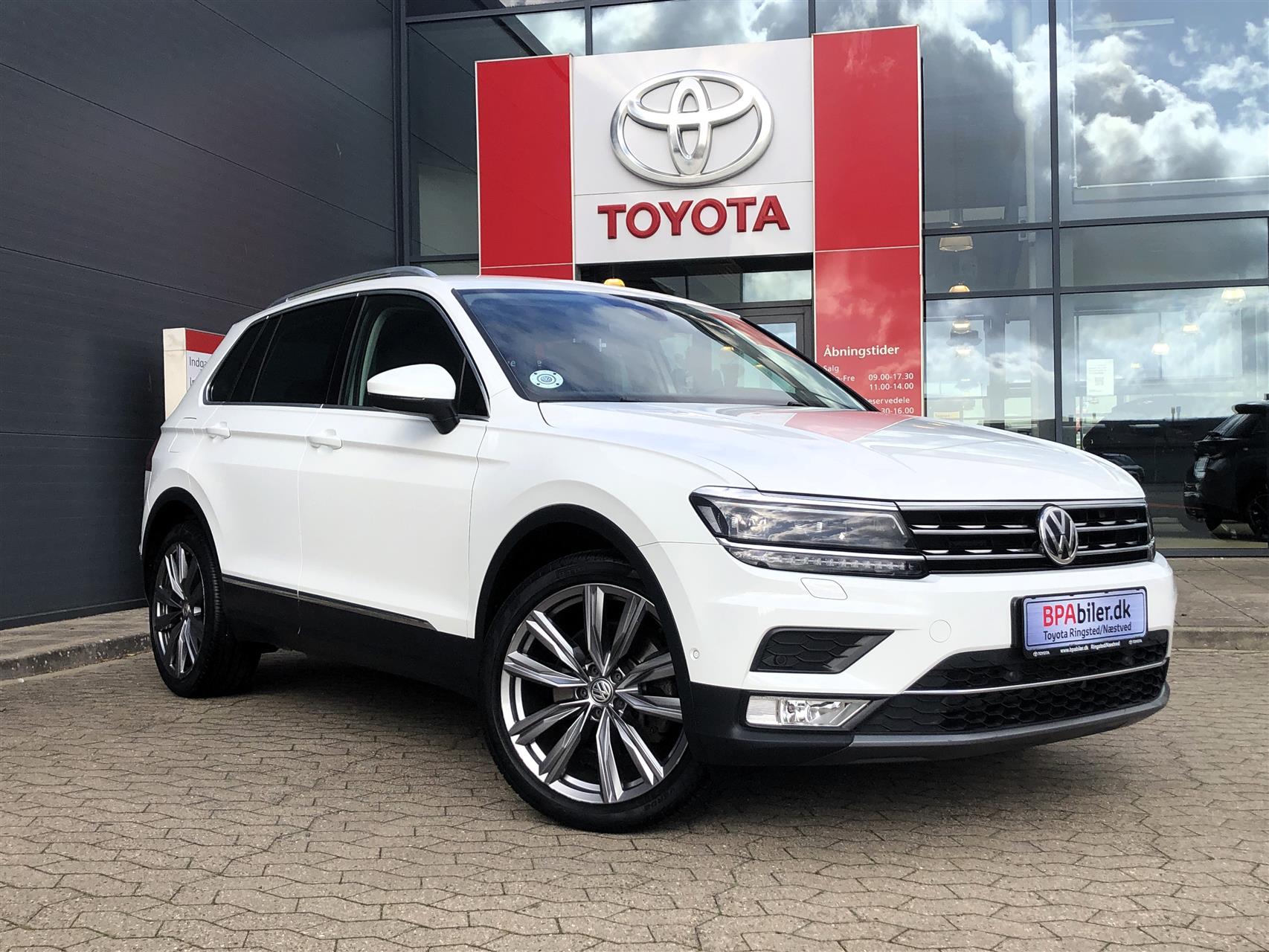 Billede af VW Tiguan 2,0 TDI BMT SCR Highline 4Motion DSG 190HK 5d 7g Aut.