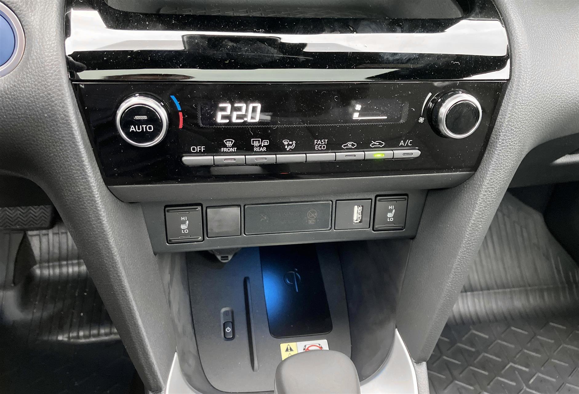 Billede af Toyota Yaris Cross 1,5 Hybrid Style 116HK Van Trinl. Gear