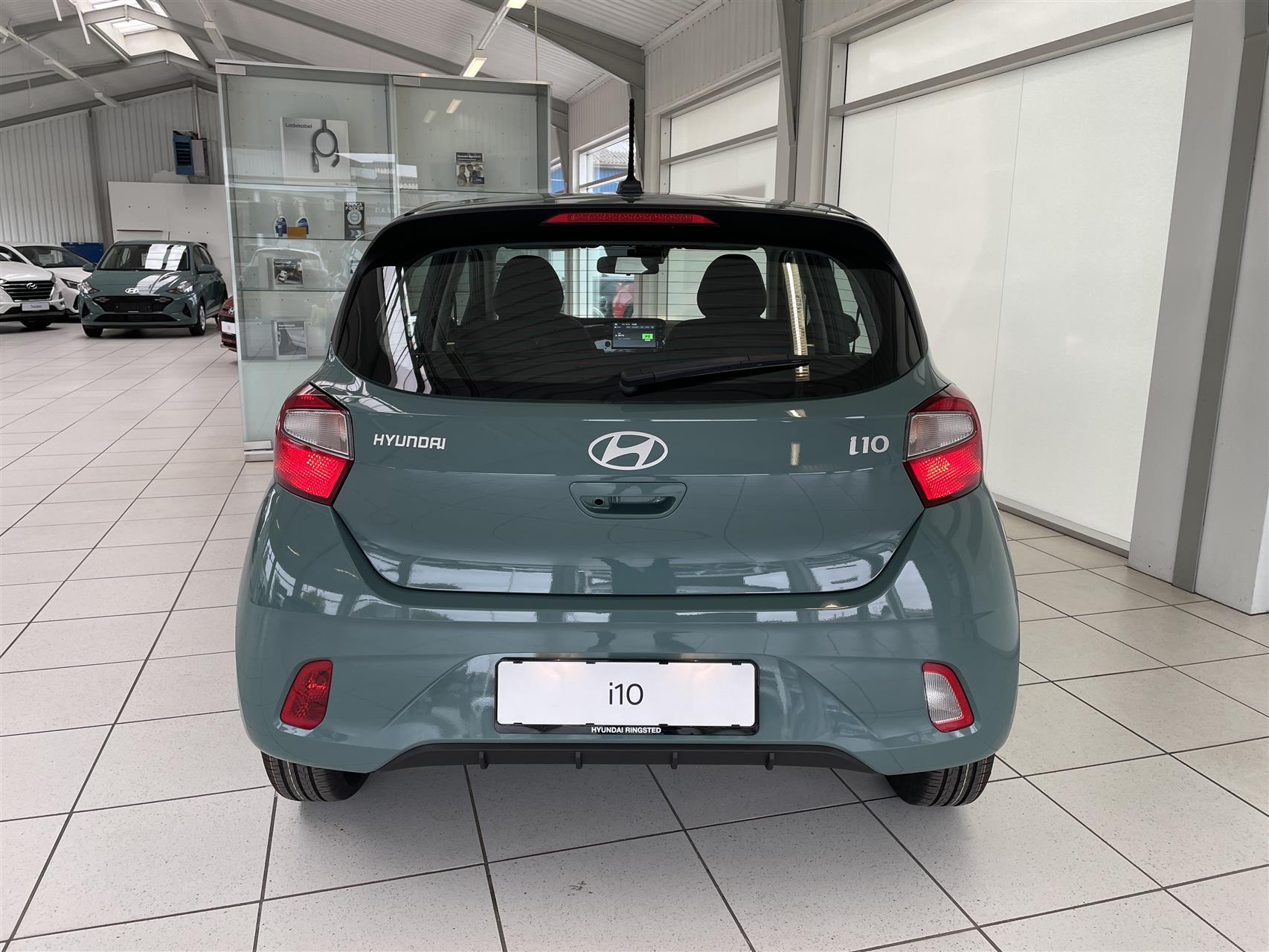 Billede af Hyundai i10 1,0 Essential AMT 67HK 5d Aut.