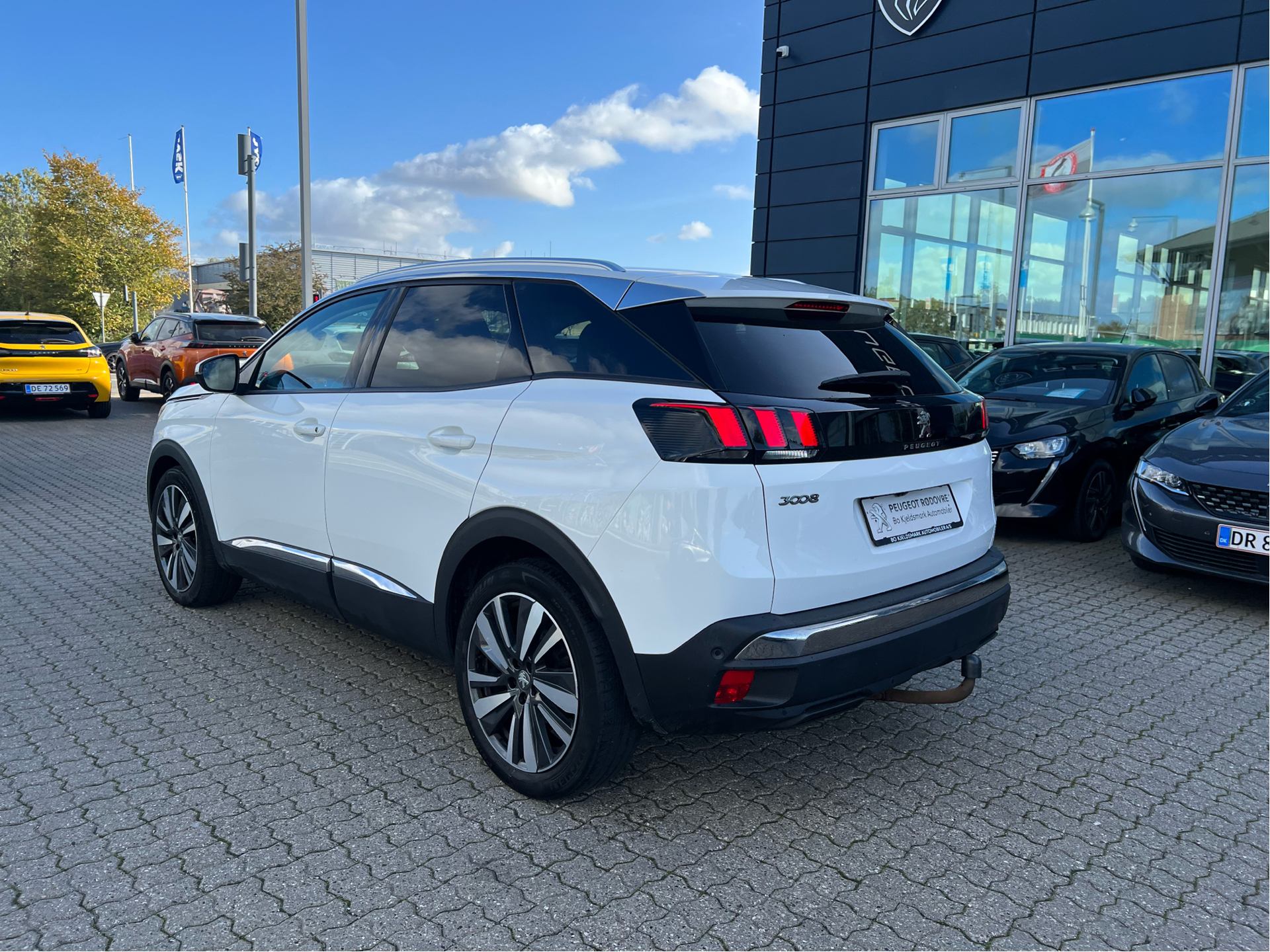 Billede af Peugeot 3008 1,2 PureTech Allure 130HK 5d 6g