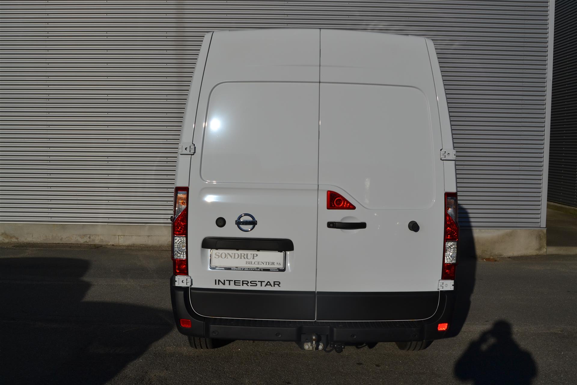 Billede af Nissan Interstar L2H2 2,3 DCi Tekna 150HK Van 6g