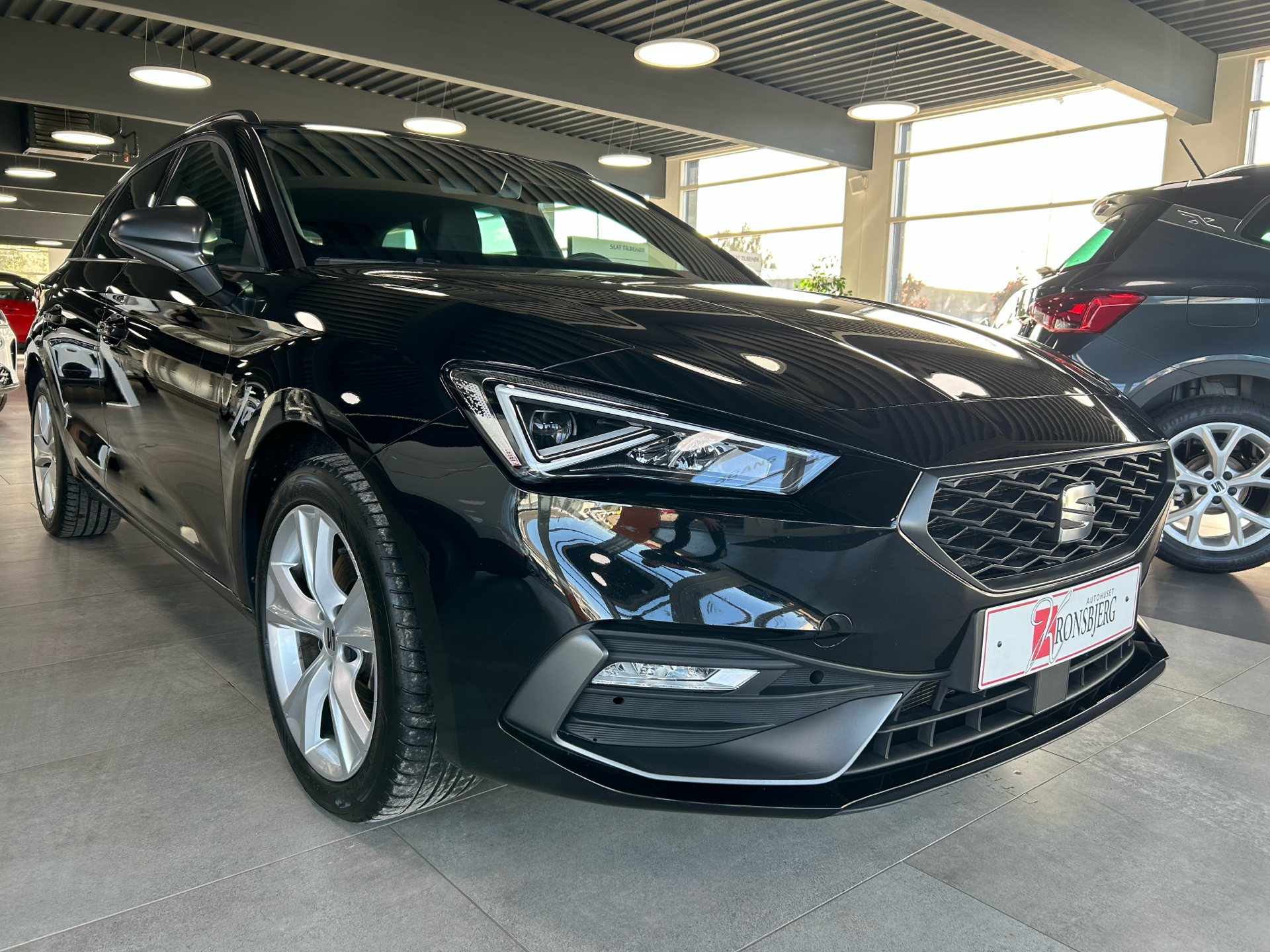 Billede af Seat Leon Sportstourer 1,4 e-Hybrid FR DSG 204HK Stc 6g Aut.