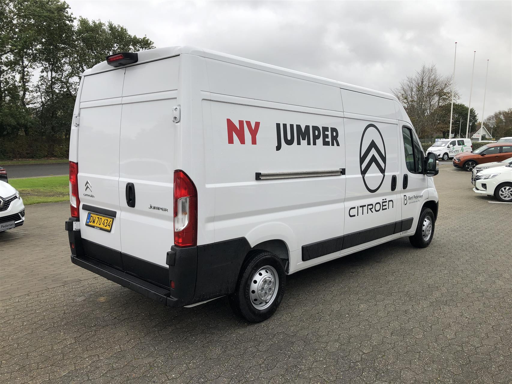 Billede af Citroën Jumper 33 L3H2 2,2 Blue HDi Flexline 140HK Van 6g