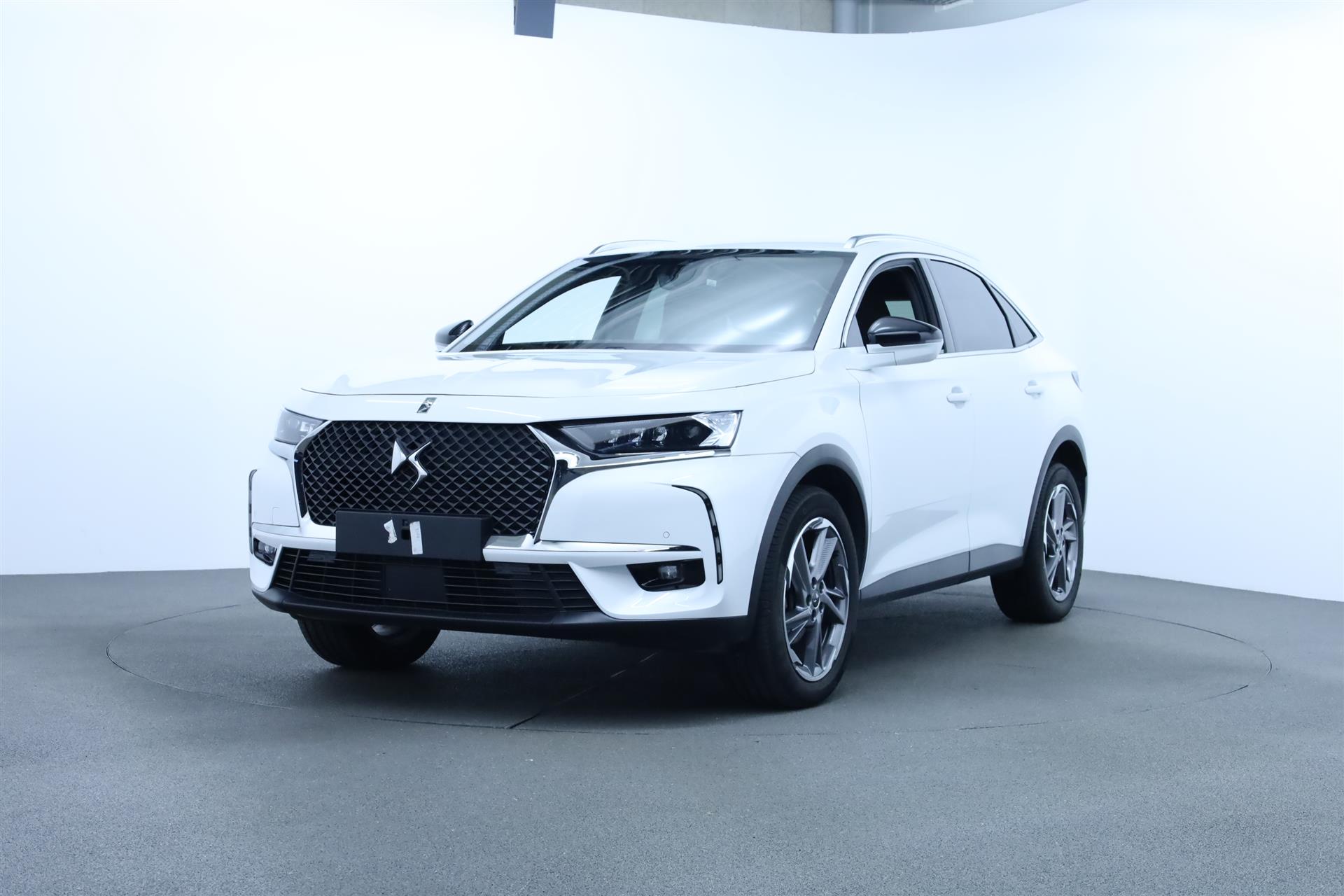 Billede af DS DS7 Crossback 1,6 PureTech Performance Line EAT8 180HK 5d 8g Aut.