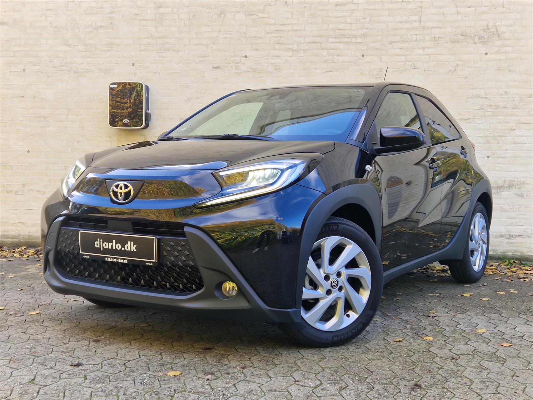 Billede af Toyota Aygo X 1,0 VVT-I Active 72HK 5d Aut.