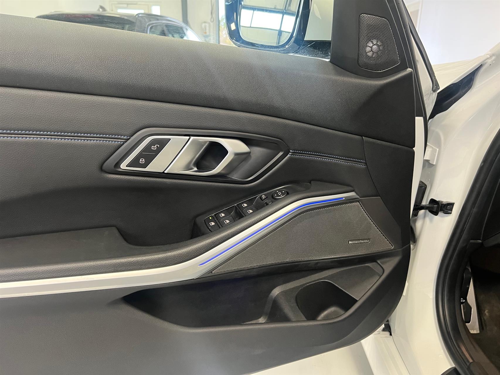 Billede af BMW 320i 2,0 M-Sport Steptronic 184HK 8g Aut.