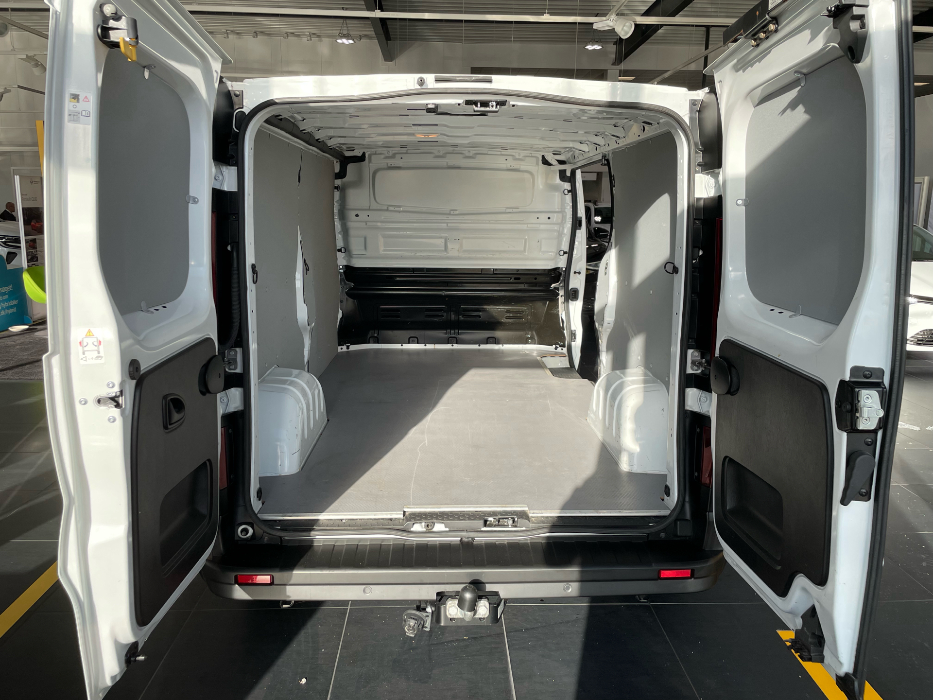 Billede af Renault Trafic L2H1 2,0 DCI start/stop 150HK Van 6g