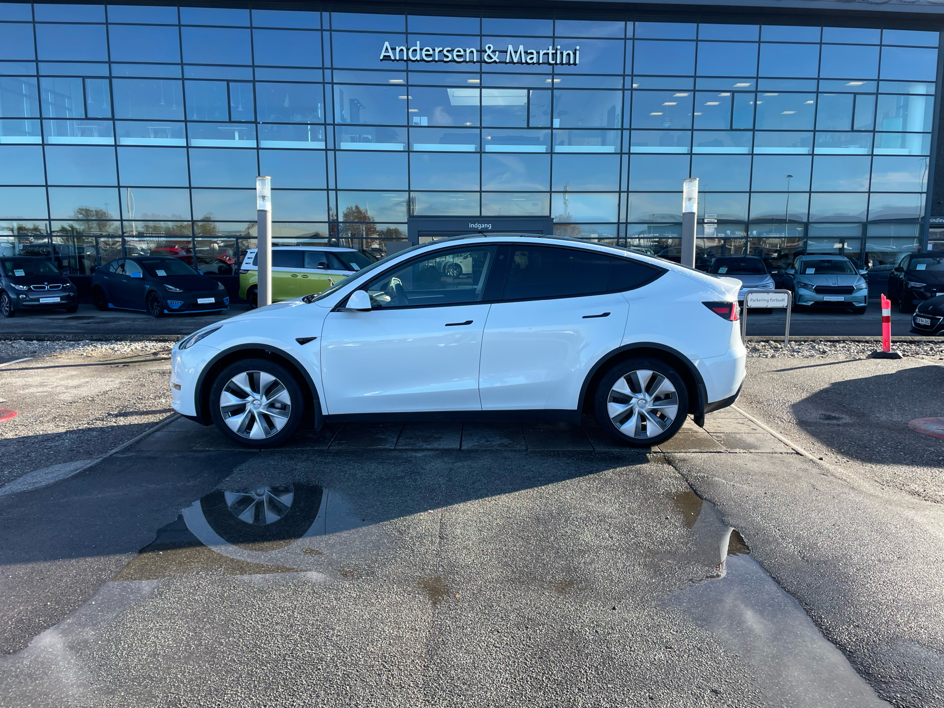 Tesla Model Y EL Long Range Anhængertræk AWD 514HK 5d Aut.