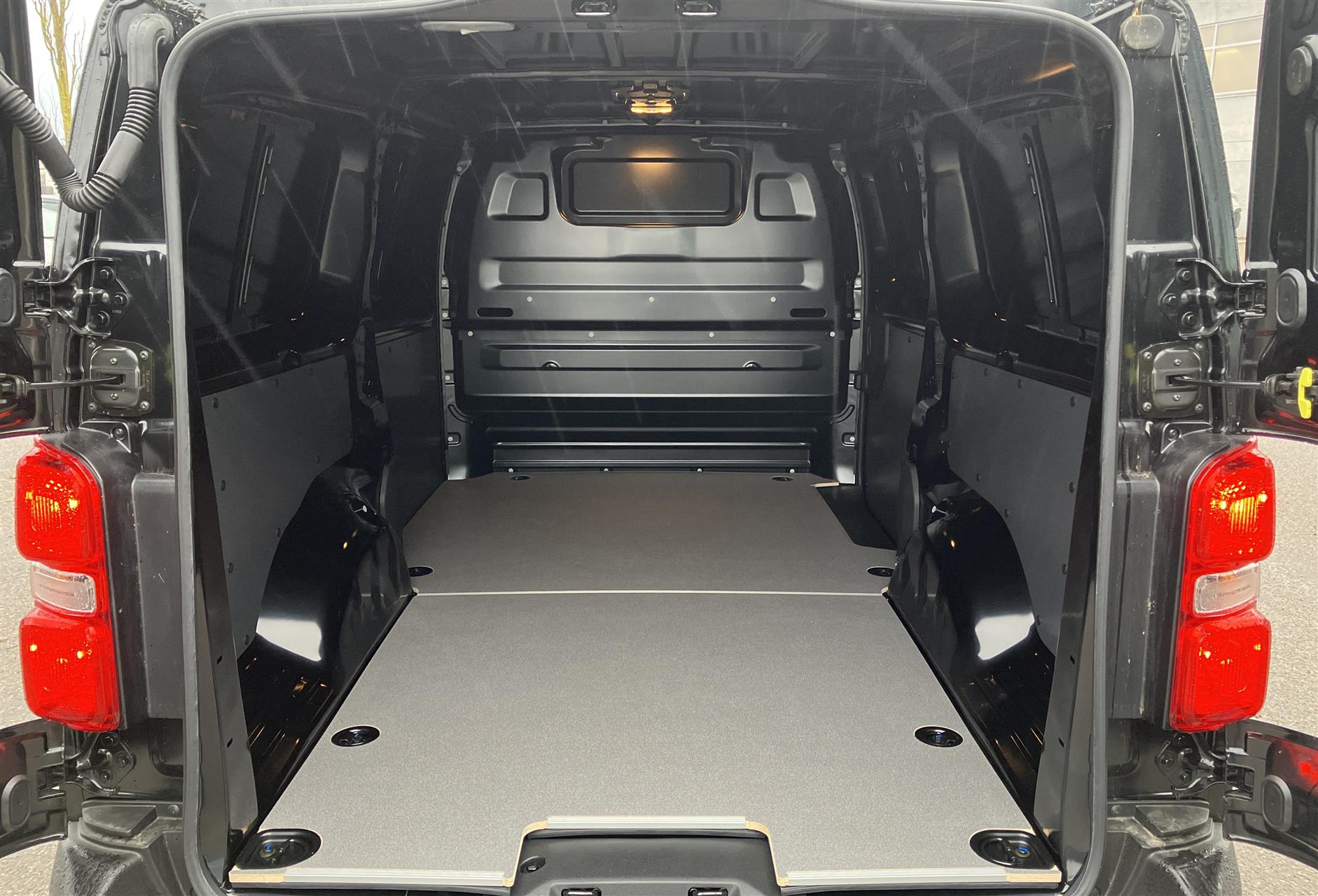 Billede af Toyota Proace Long 2,0 D Comfort 144HK Van 6g