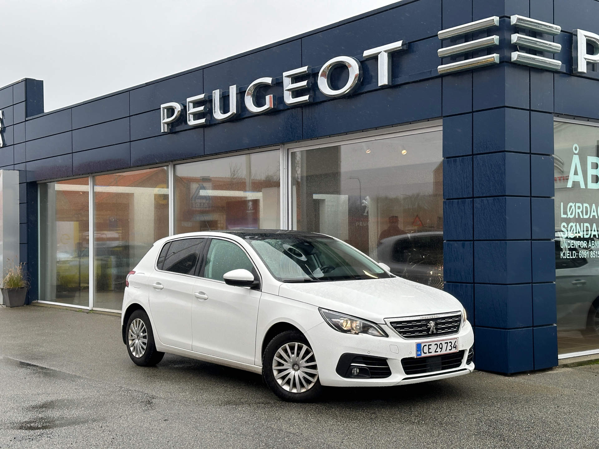Billede af Peugeot 308 1,2 PureTech Selection Sky 130HK 5d 6g