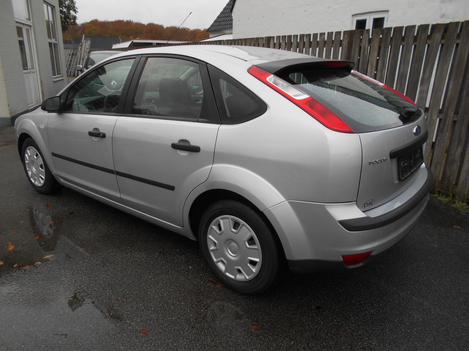 Billede af Ford Focus 1,6 Trend 100HK 5d Aut.